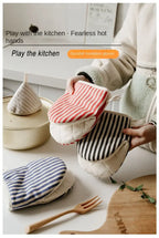 1PC  Heat-insulating Gloves Potholder Kitchen Anti-scald Microwave Gloves High Temperature Resistant Kitchen Baking Oven Gloves - Nexvibe