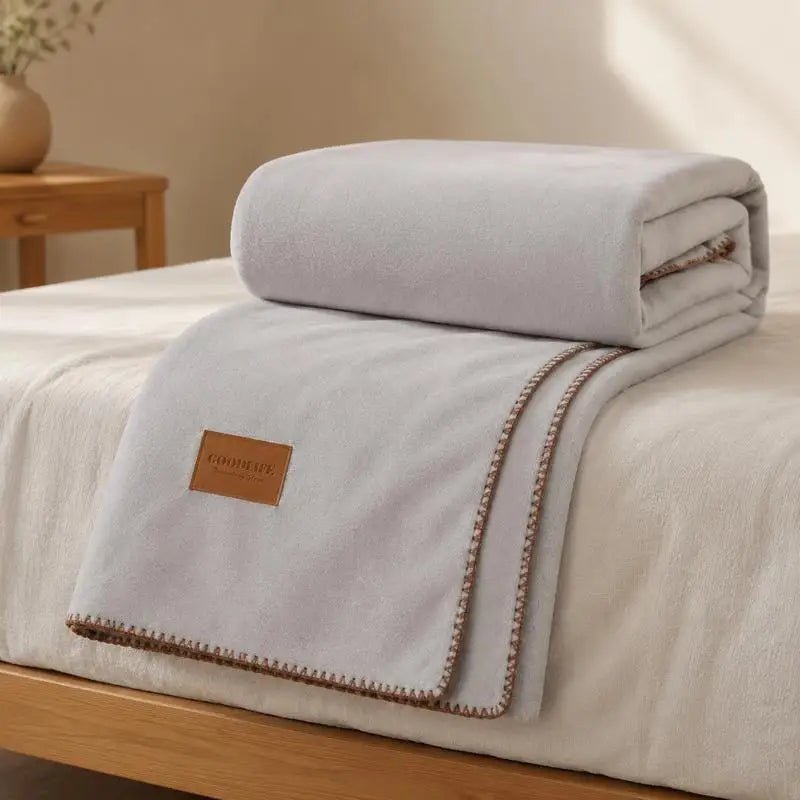 Fall Winter Simple Solid Artificial Lambswool Blanket Thickened Warm Multi-functional Blankets Soft Skin-friendly Cozy Blanket