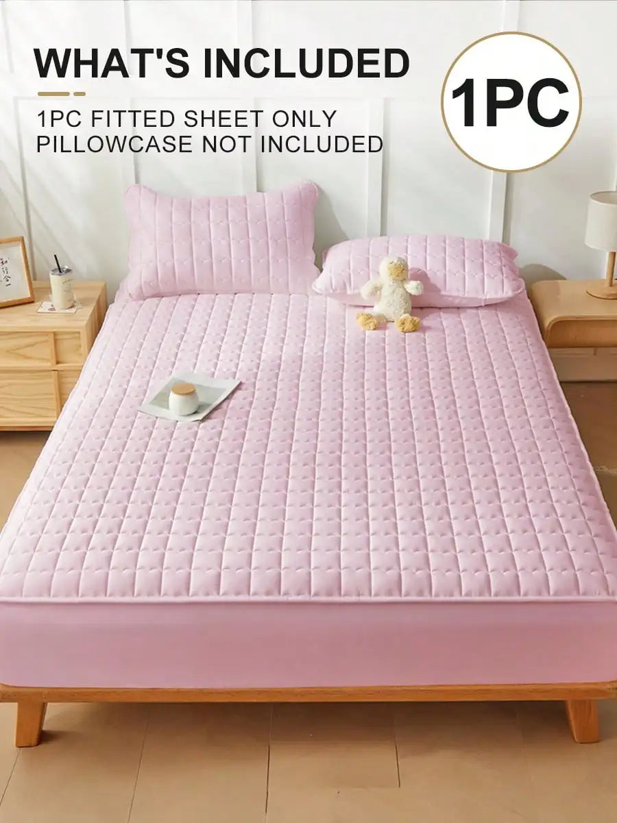 Curved Plaid Fitted Sheet, 30cm Deep Pocket. Available in Twin, Full, Queen, King and 7 colors. Waterproof, soft, breathable, wrinkle-resistant and snug-fitting, perfect for bedroom use as daily bedding.