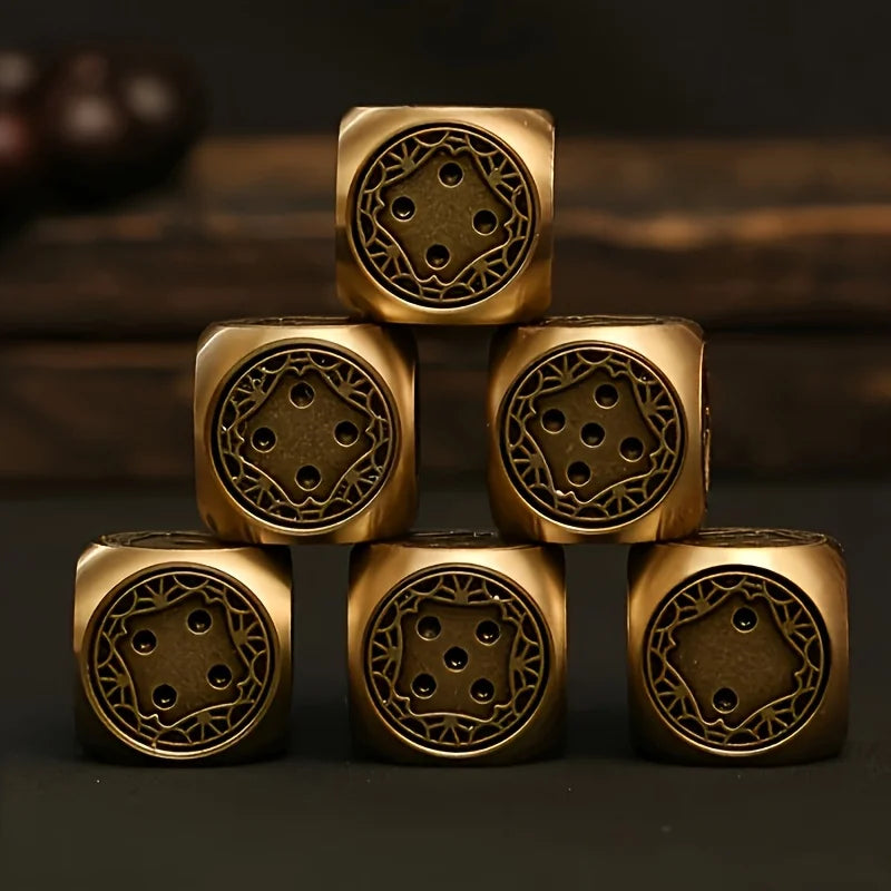 Vintage Brass Metal D6 Dice 17.5mm, Engraved Pattern Solid Copper 6 Sided Dice for Tabletop Game, Bar Entertainment & Collection