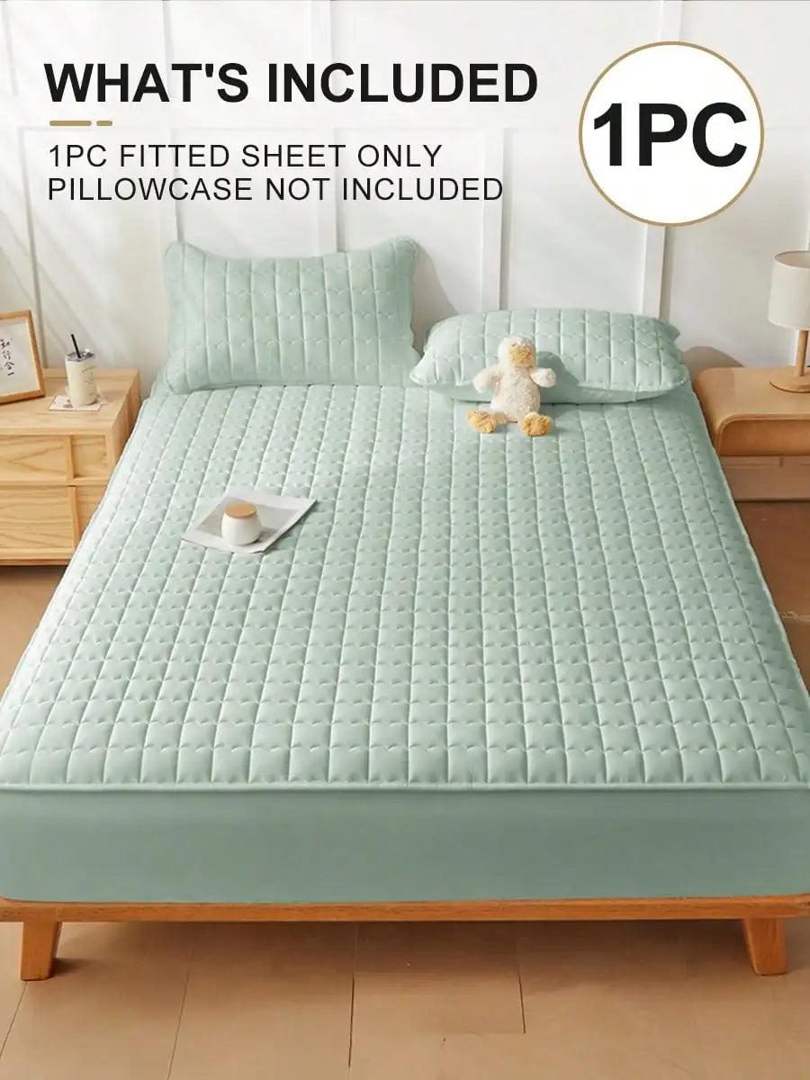 Curved Plaid Fitted Sheet, 30cm Deep Pocket. Available in Twin, Full, Queen, King and 7 colors. Waterproof, soft, breathable, wrinkle-resistant and snug-fitting, perfect for bedroom use as daily bedding.