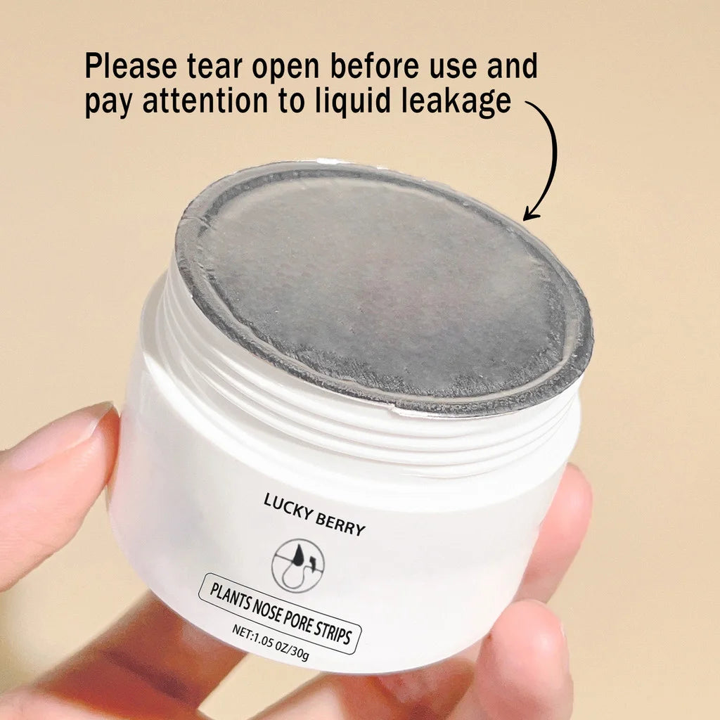 Lightweight and non-greasy, deep cleansing pores to remove acne and blackheads, milky mud mask with free non-woven fabric inside