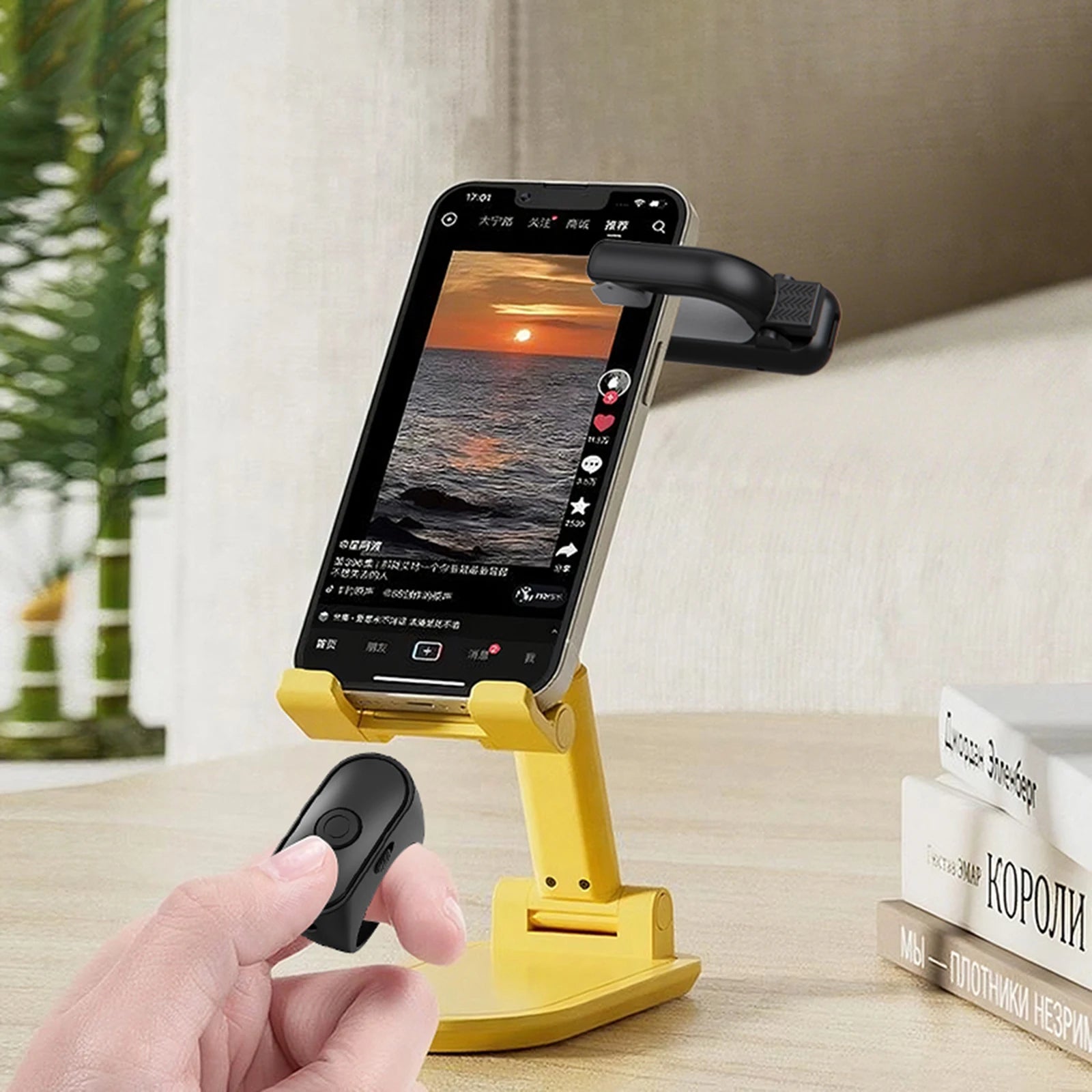 Remote Control Page Turner For Kindle Paperwhite Oasis Kobo EReaders Camera Camcorder Remote Control For iPhone iPad Android