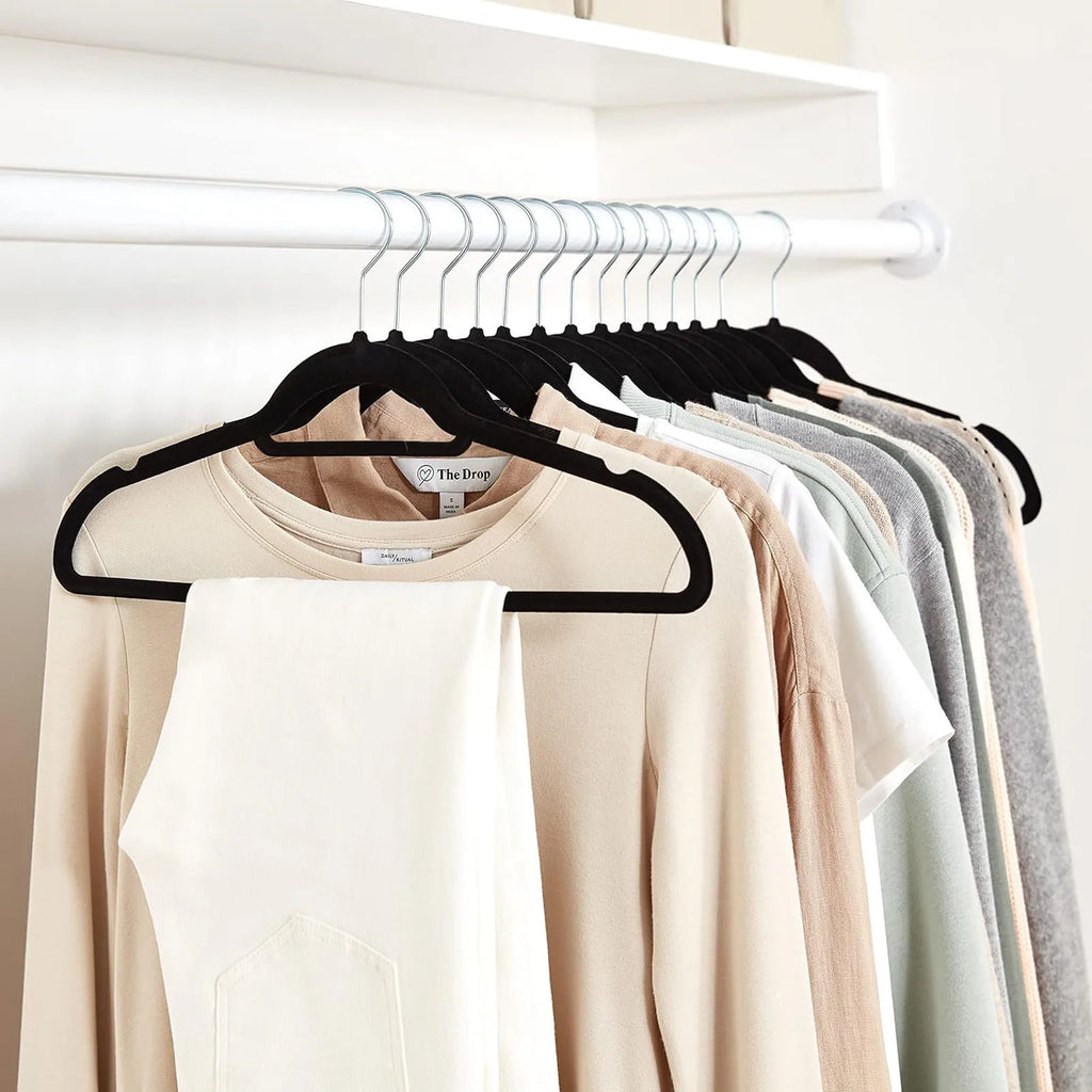 10/20/50 Pack Premium Velvet Hangers, Non-Slip Flocked Felt Hangers, Sturdy Clothes Hangers with 360° Rotatable Hook, Heavy Duty Coat Hanger, Durable Slim Hanger for Closet Space Saving
